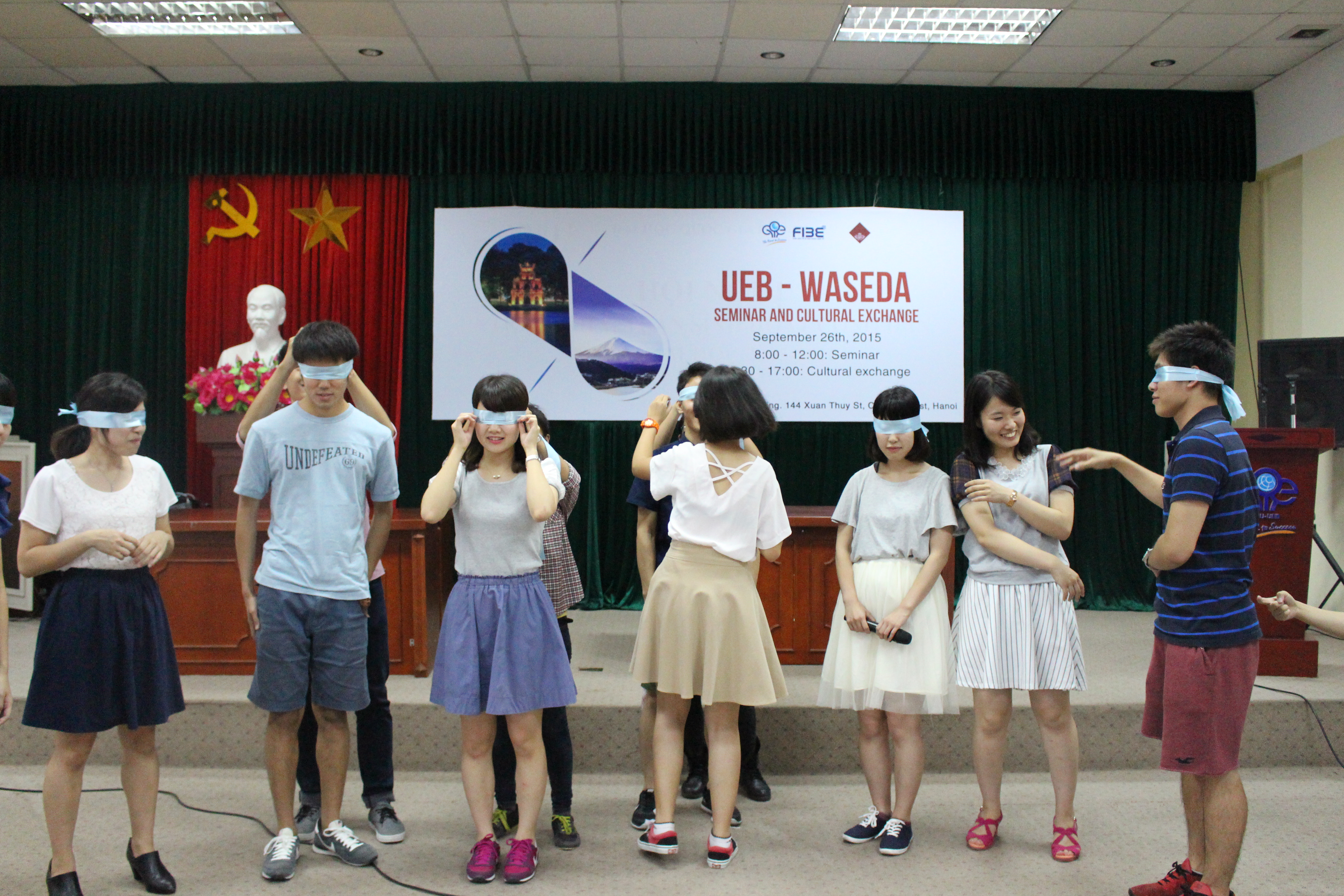 Sinh viên UEN -WASEDA giao lưu văn hóa